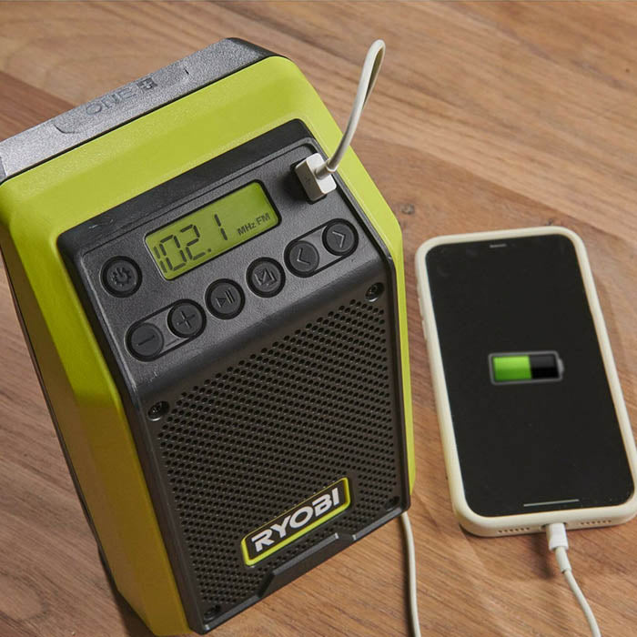 Ryobi Cordless Bluetooth Radio, Charge Smartphones,18V, 10W