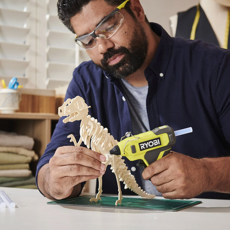 Cordless Glue Gun 4V, 170°C, 11 mm Stick, USB-C Rechargeable