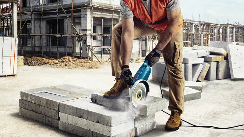 Bosch Professional Angle Grinder Gws 2200-230H