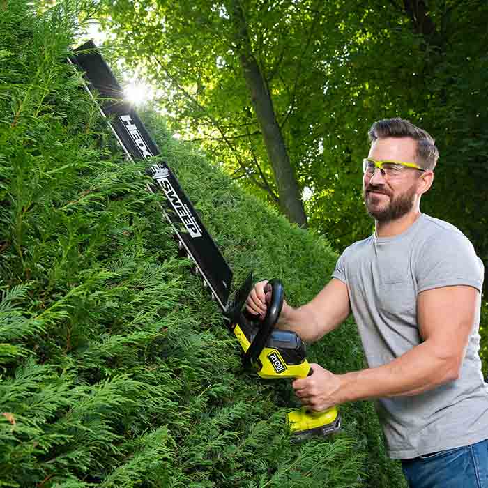 Ryobi Cordless Brushless Hedge Trimmer, 18V