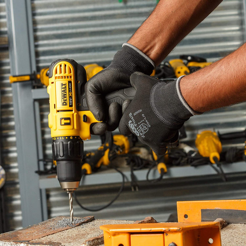Dewalt Drill cordless With Hammer 18V-1.3A DCD776C2
